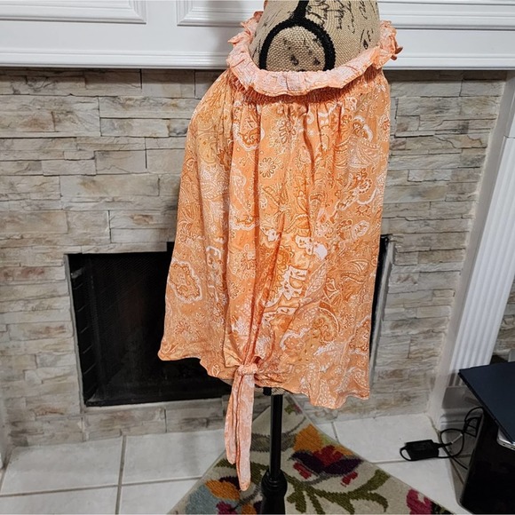 Michael Kors orange and white off shoulder‎ paisley blouse size medium - Picture 3 of 7